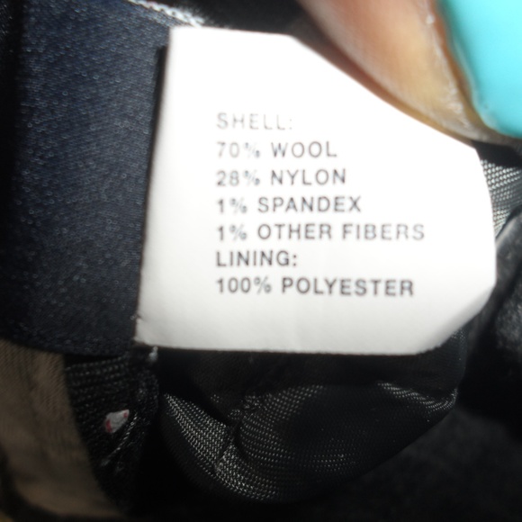 Gap Gray/White Pin Stripe Drawstring Capri Pants - Picture 8 of 8